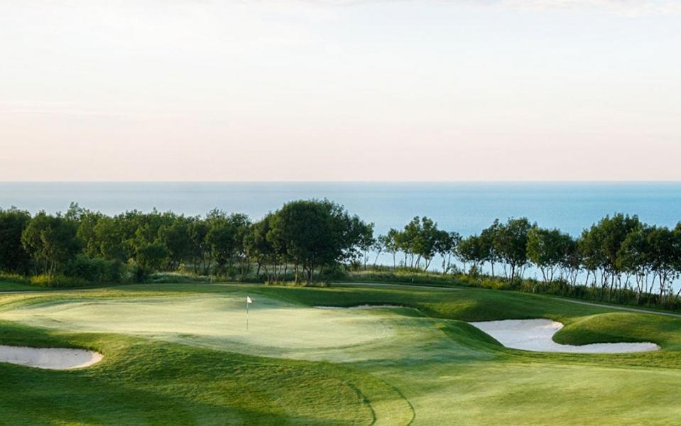 Lighthouse Golf Resort & Spa Apartments 巴尔奇克 外观 照片