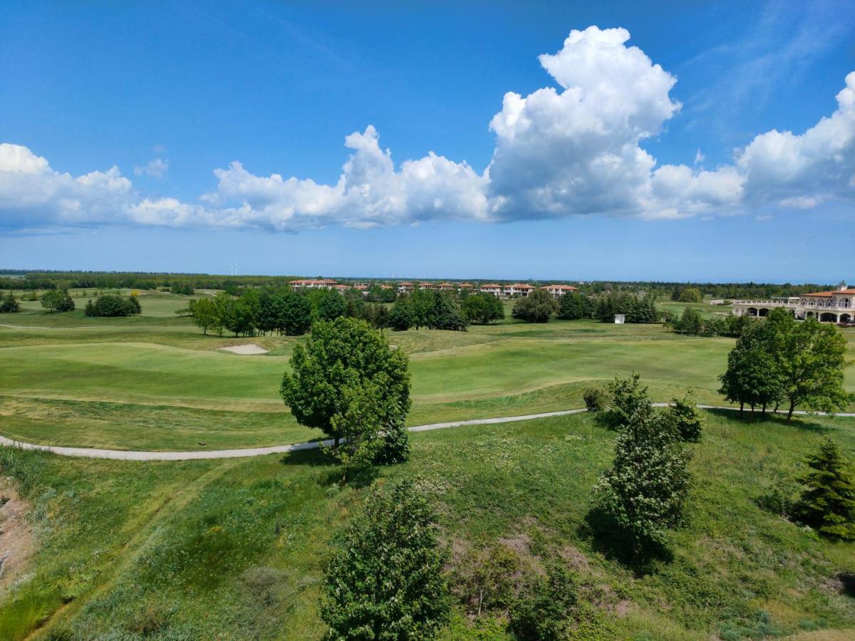 Lighthouse Golf Resort & Spa Apartments 巴尔奇克 外观 照片